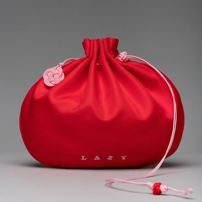 Lazy Essentialist Pouch
