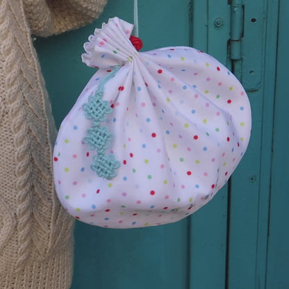 Lazy Essentialist Pouch